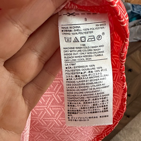 Banana Republic Red Geometric Sleeveless Peplum Top | Size 8 - Picture 7 of 7